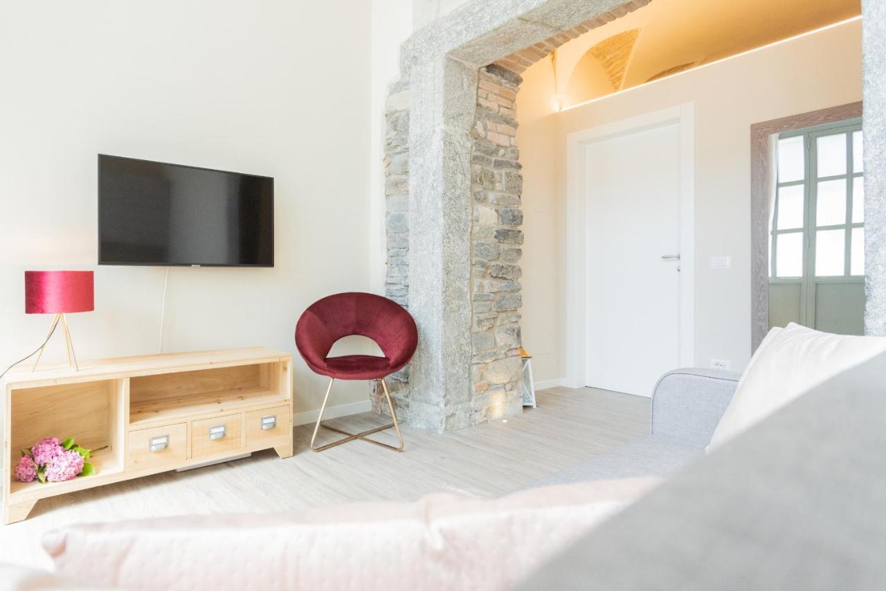 Romantic Escape City Centre With Jacuzzi & Parking By Rent All קומו מראה חיצוני תמונה