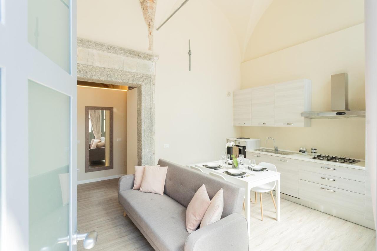Romantic Escape City Centre With Jacuzzi & Parking By Rent All קומו מראה חיצוני תמונה